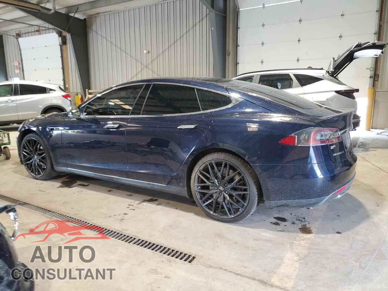 TESLA MODEL S 2013 - 5YJSA1CP7DFP17331