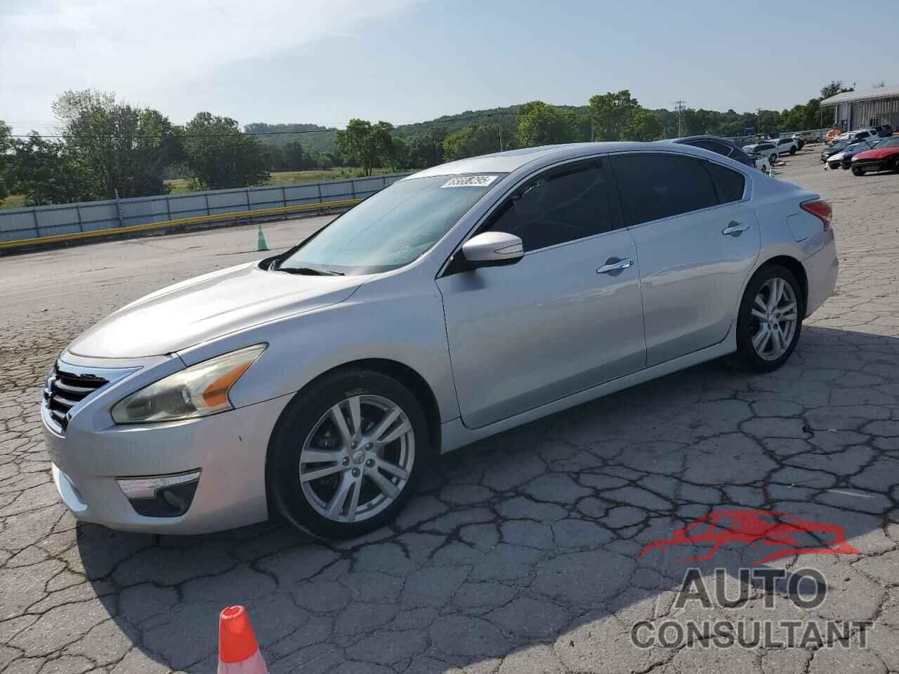 NISSAN ALTIMA 2013 - 1N4BL3AP5DC108766