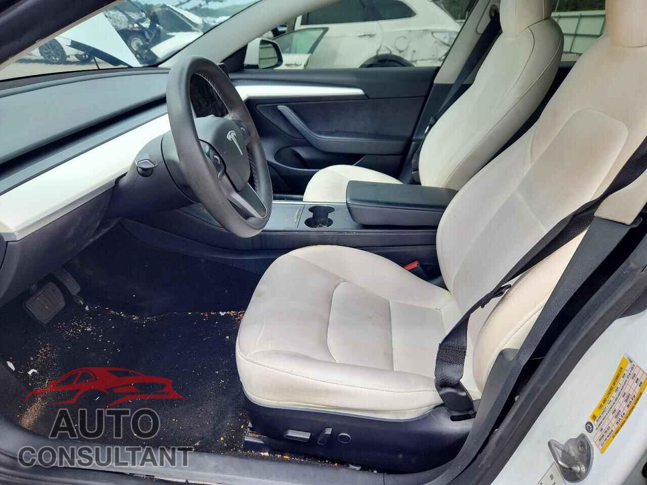 TESLA MODEL 3 2022 - 5YJ3E1EB6NF115368
