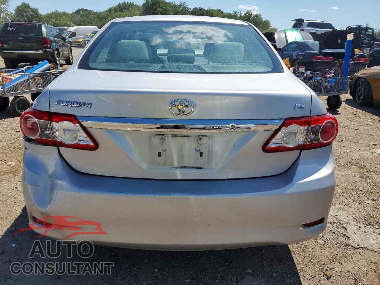 TOYOTA COROLLA 2013 - 2T1BU4EEXDC046746