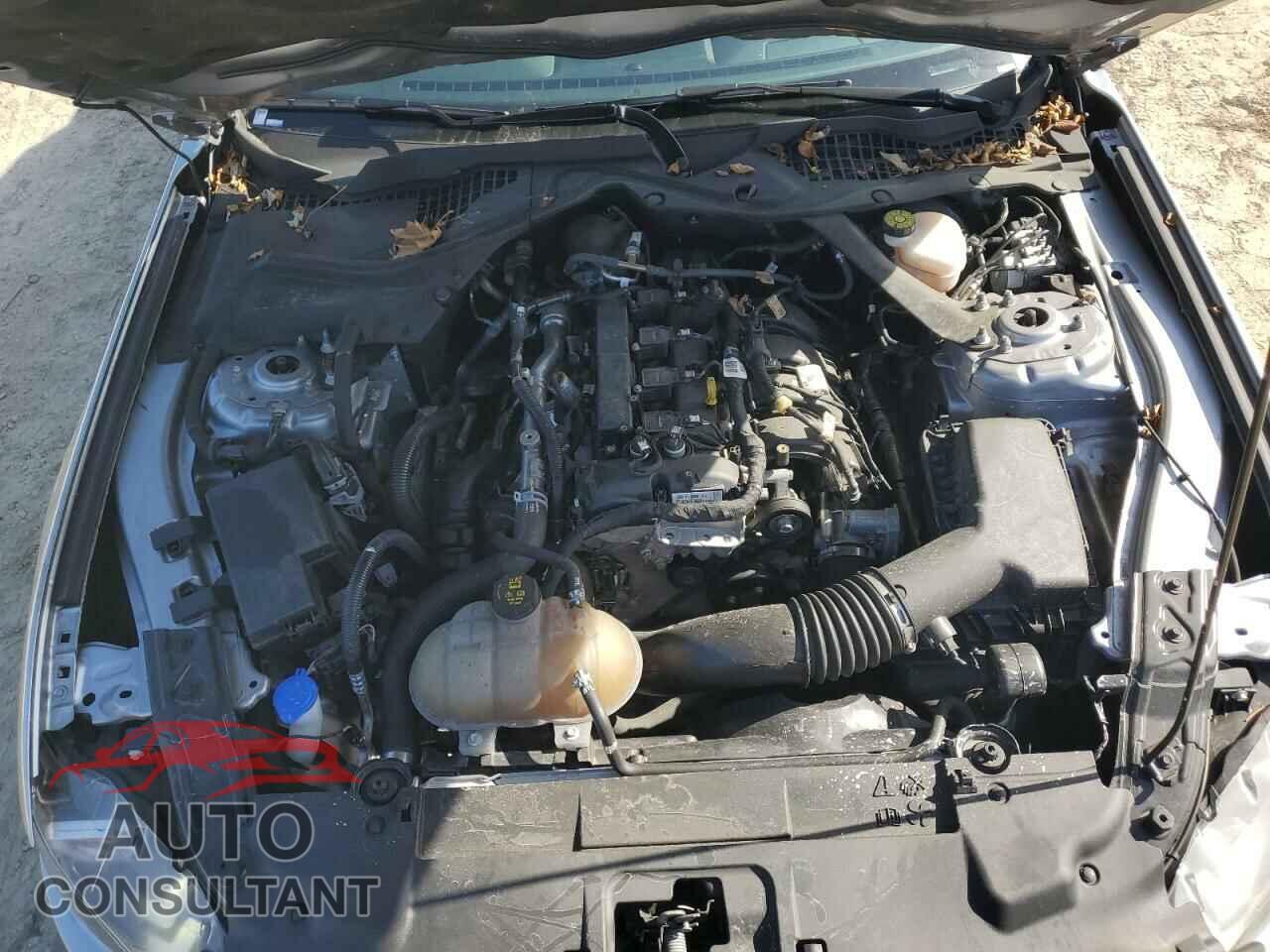 FORD MUSTANG 2021 - 1FATP8UH7M5121856
