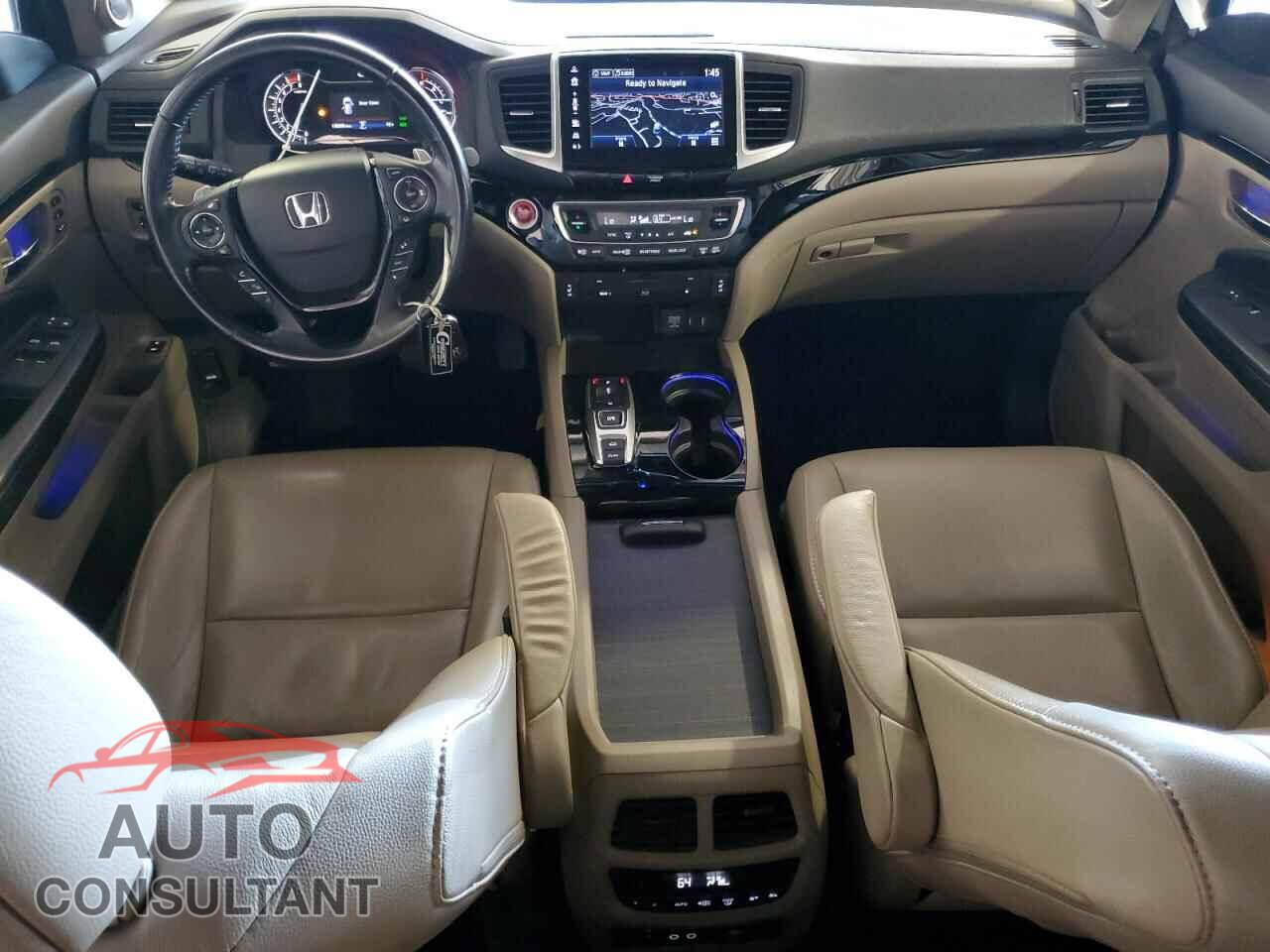 HONDA PILOT 2018 - 5FNYF6H96JB064246