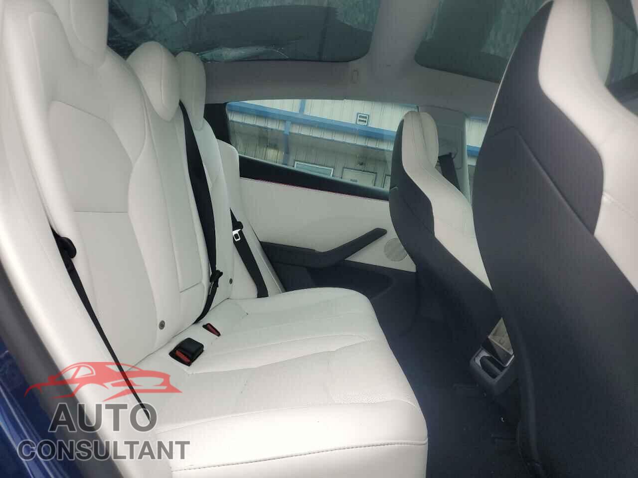 TESLA MODEL 3 2024 - 5YJ3E1ET4RF807076