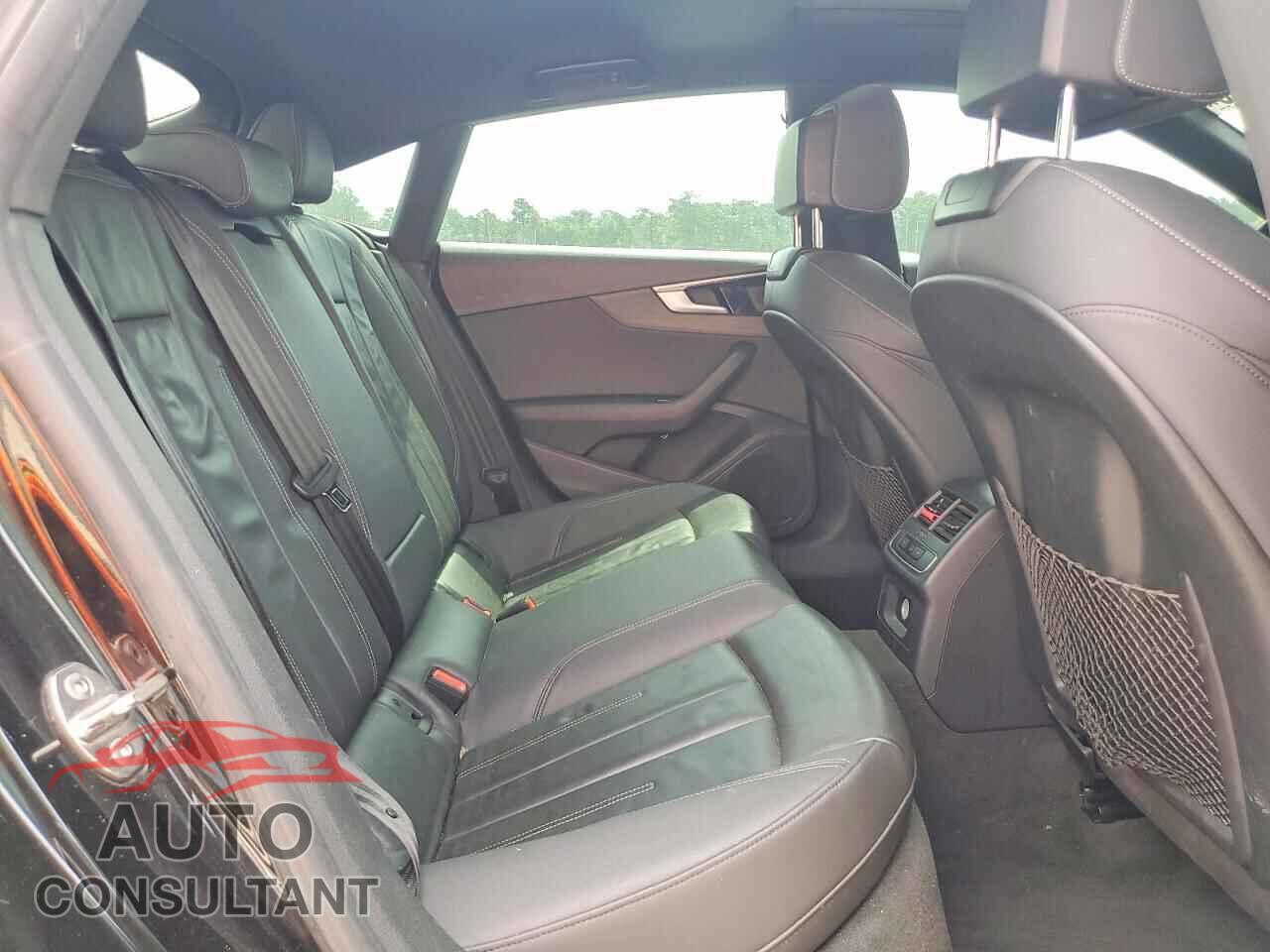 AUDI A5 2021 - WAUDACF52MA044405