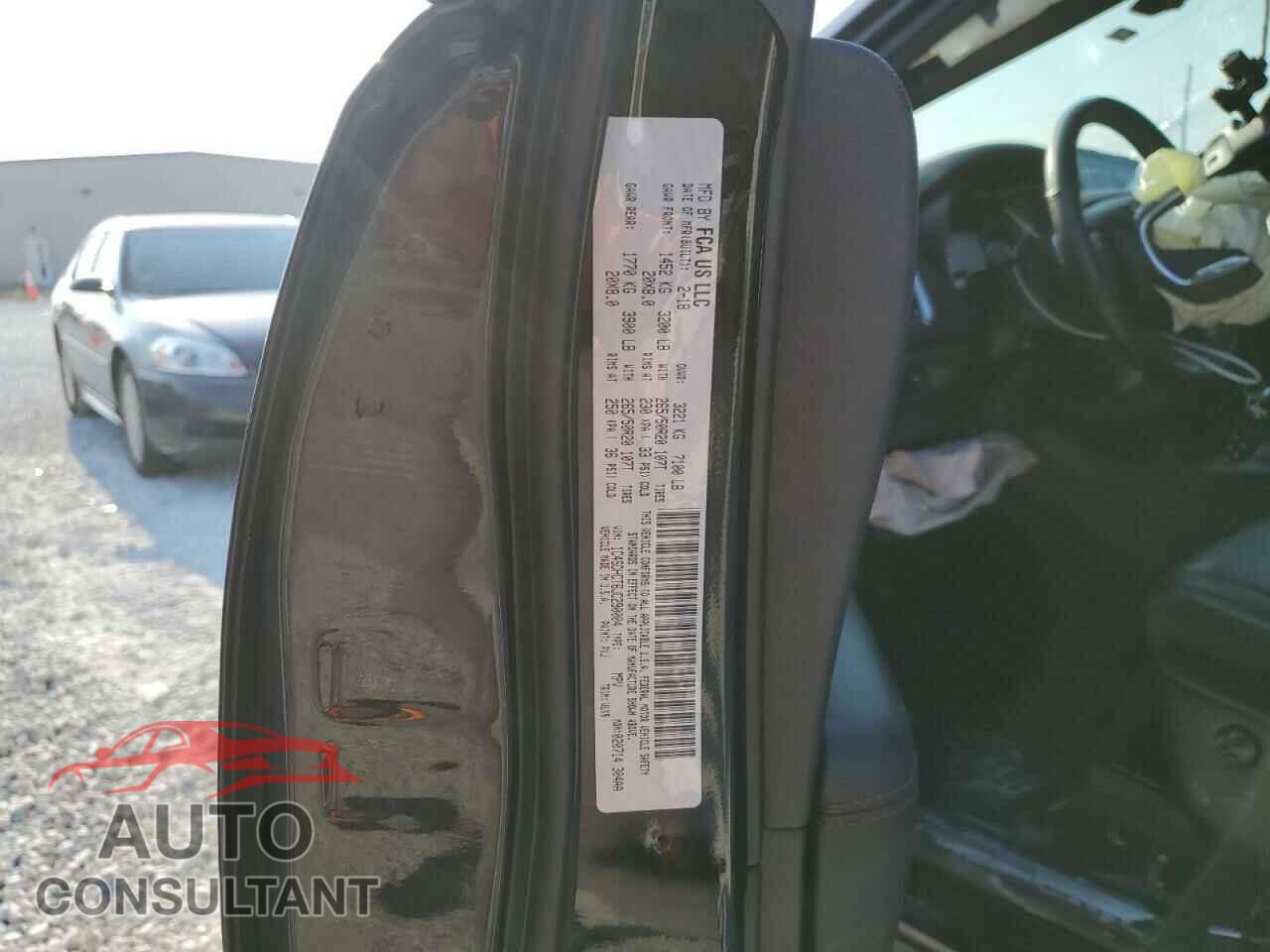 DODGE DURANGO 2018 - 1C4SDHCT6JC290004