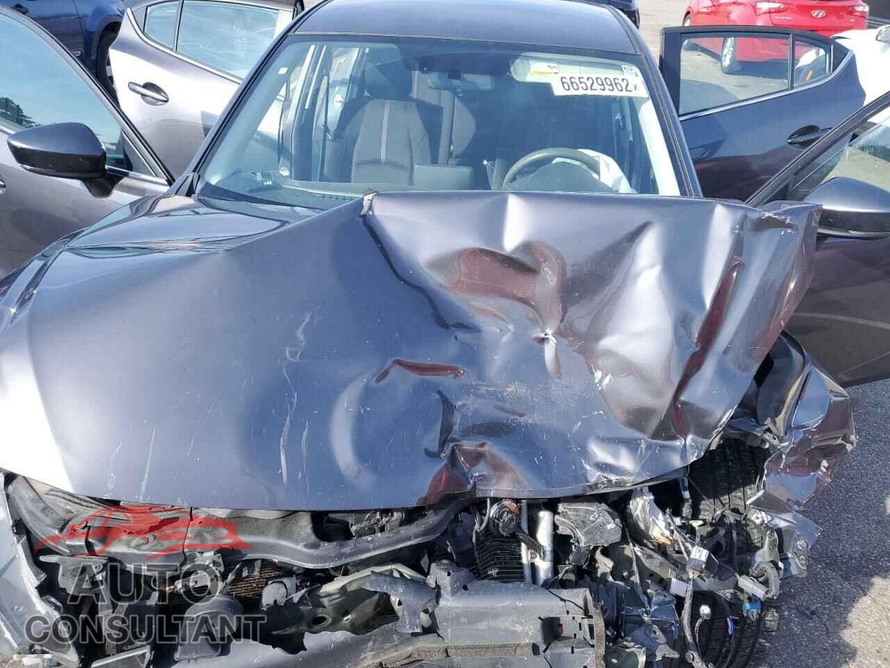MAZDA 3 2017 - 3MZBN1U74HM105914