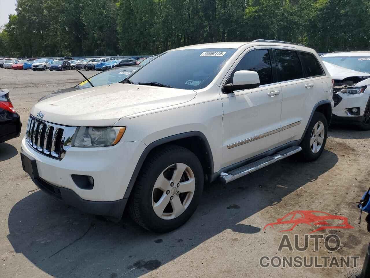 JEEP GRAND CHER 2011 - 1J4RR4GG1BC522865