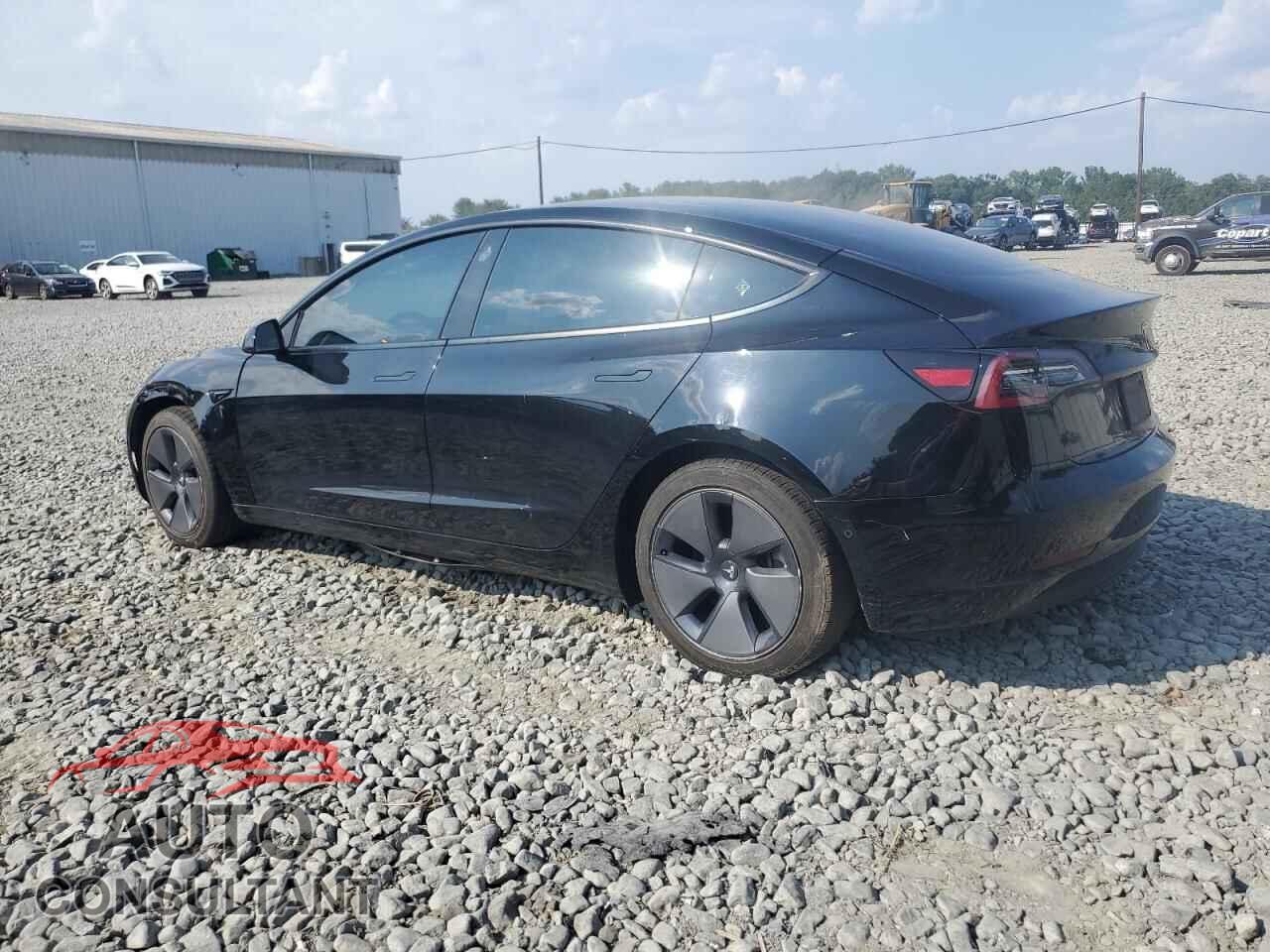 TESLA MODEL 3 2022 - 5YJ3E1EA0NF161723