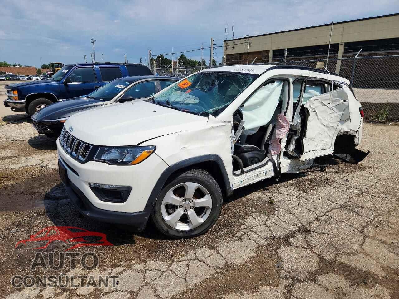 JEEP COMPASS 2018 - 3C4NJDBB6JT281752