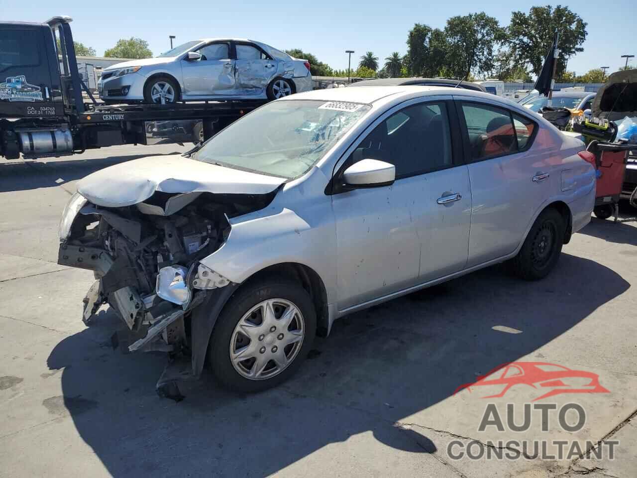 NISSAN VERSA 2018 - 3N1CN7AP5JL862415