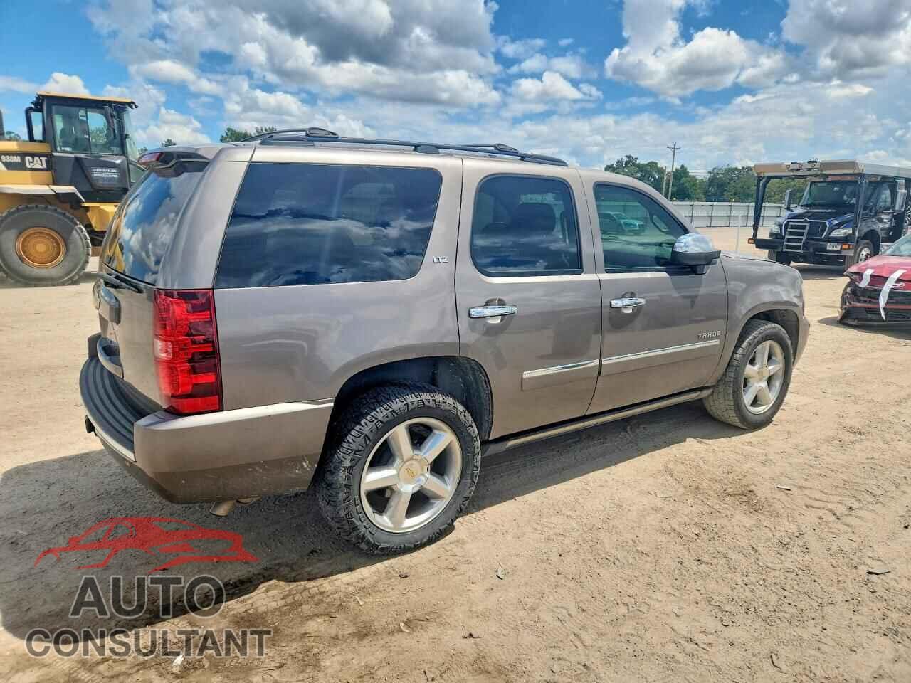 CHEVROLET TAHOE 2012 - 1GNSCCE01CR295384