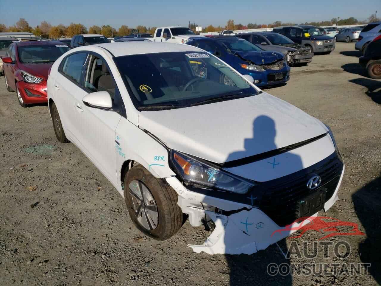 HYUNDAI IONIQ 2019 - KMHC65LC6KU170725