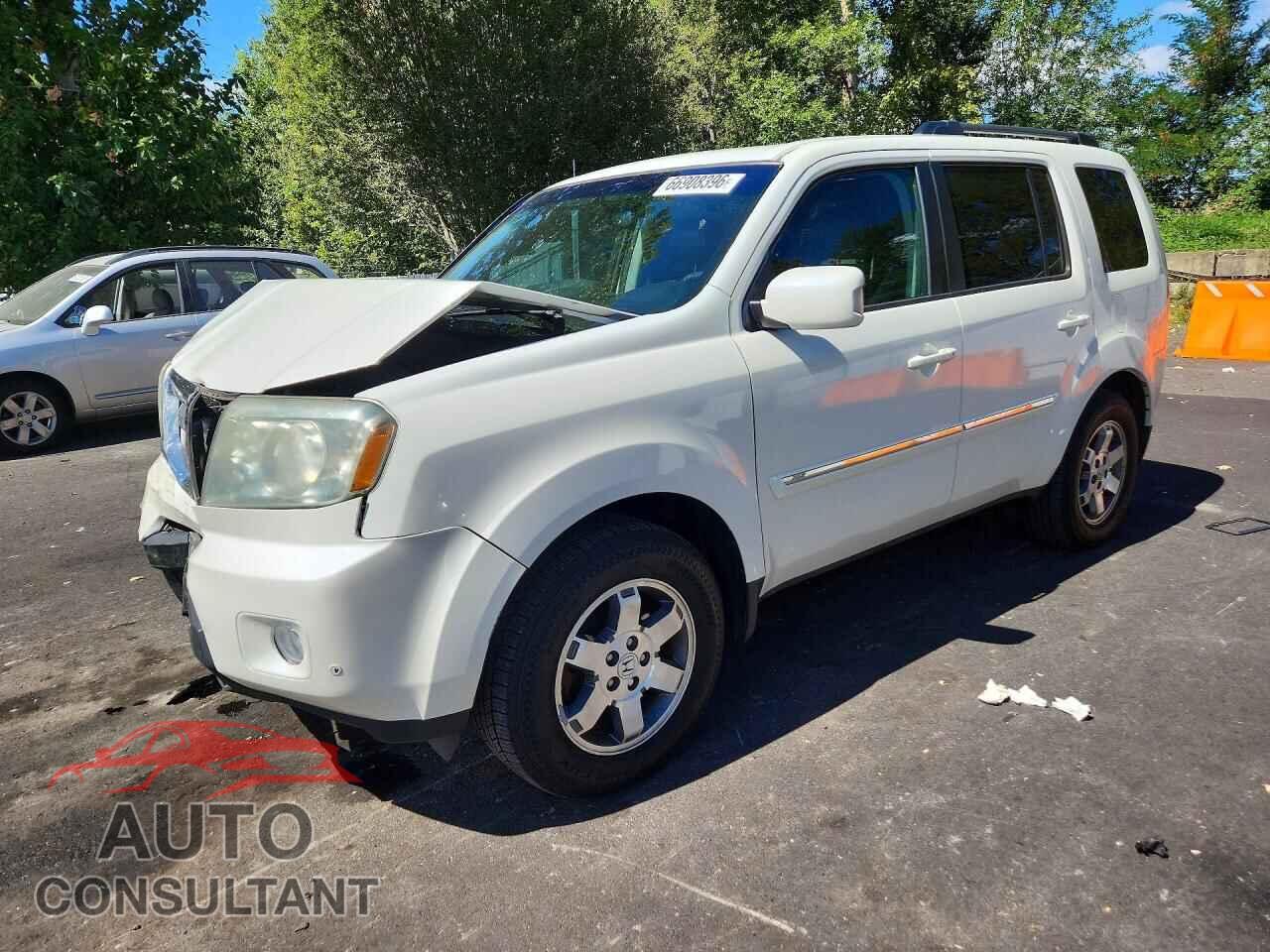 HONDA PILOT 2011 - 5FNYF4H98BB084603