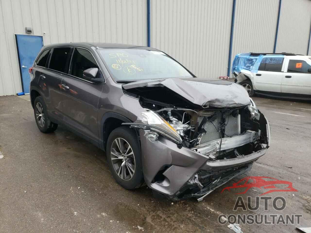 TOYOTA HIGHLANDER 2019 - 5TDZZRFH5KS290850