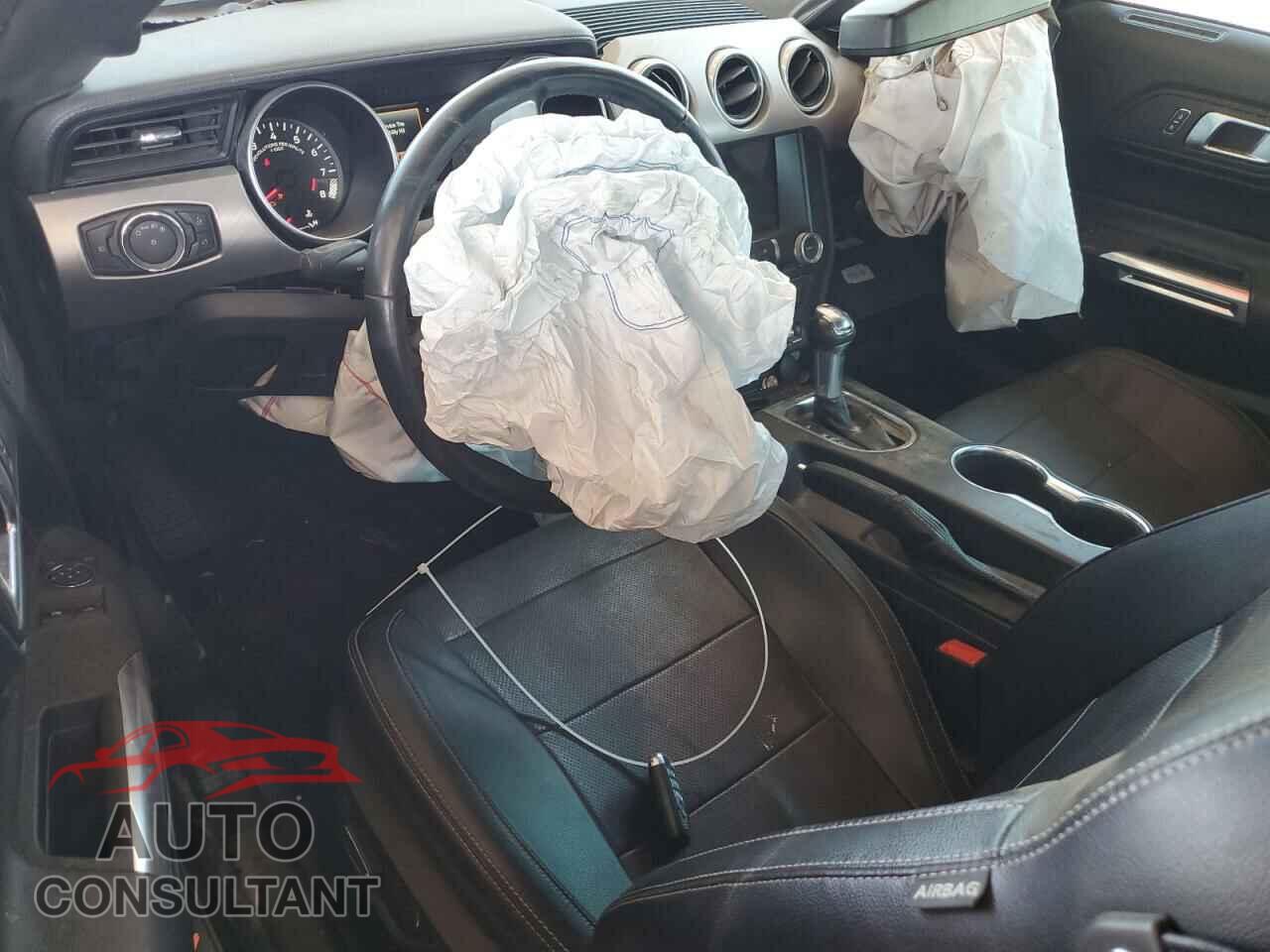 FORD MUSTANG 2018 - 1FA6P8CF9J5179959
