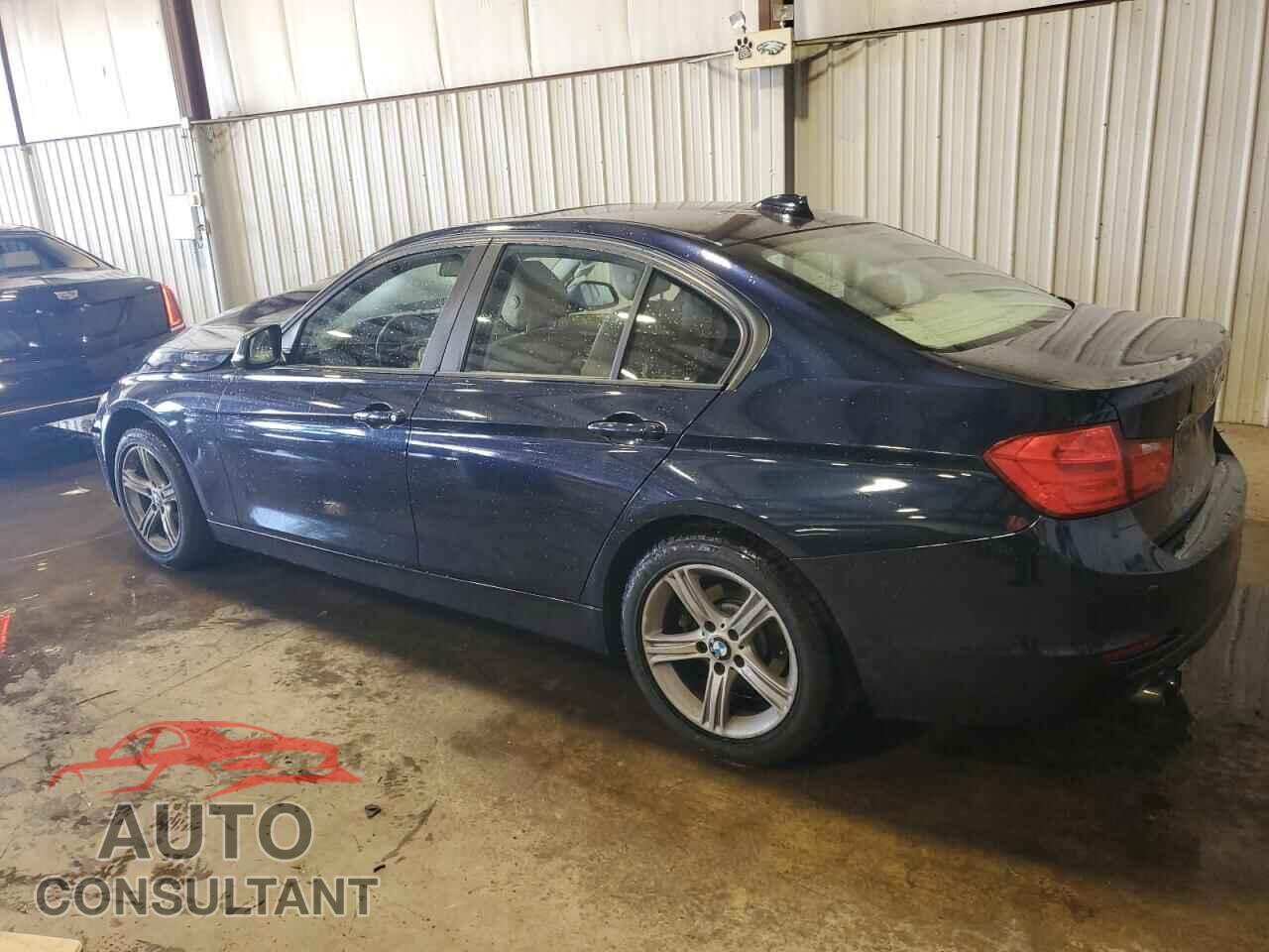 BMW 3 SERIES 2013 - WBA3B5C55DF596010