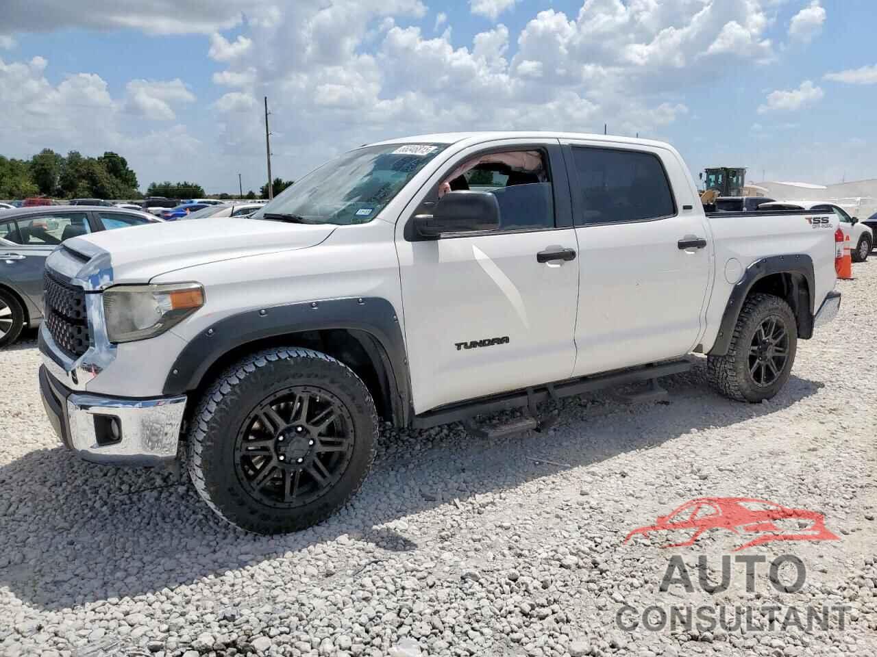 TOYOTA TUNDRA 2018 - 5TFEM5F19JX133288