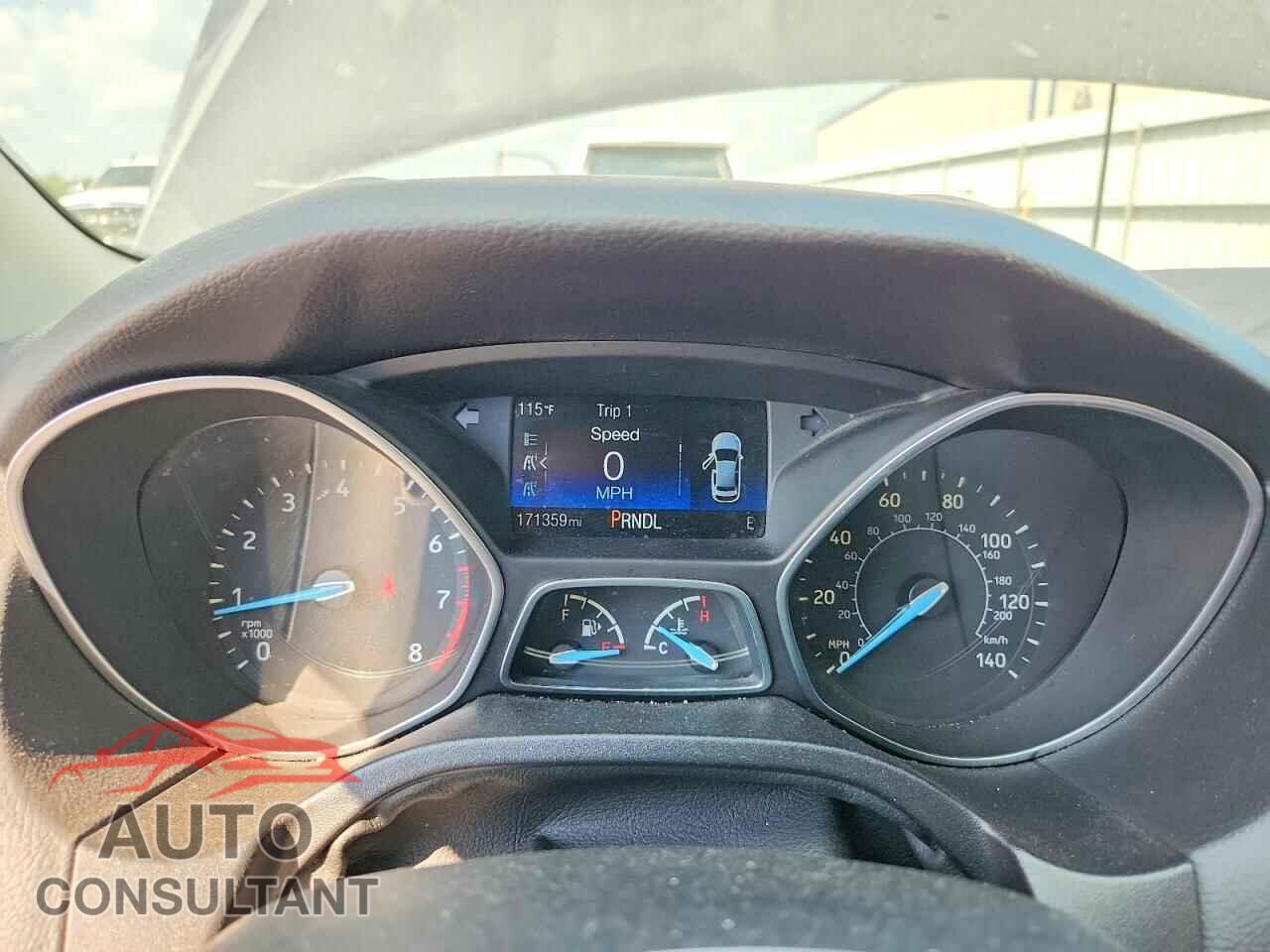 FORD FOCUS 2016 - 1FADP3F2XGL236516