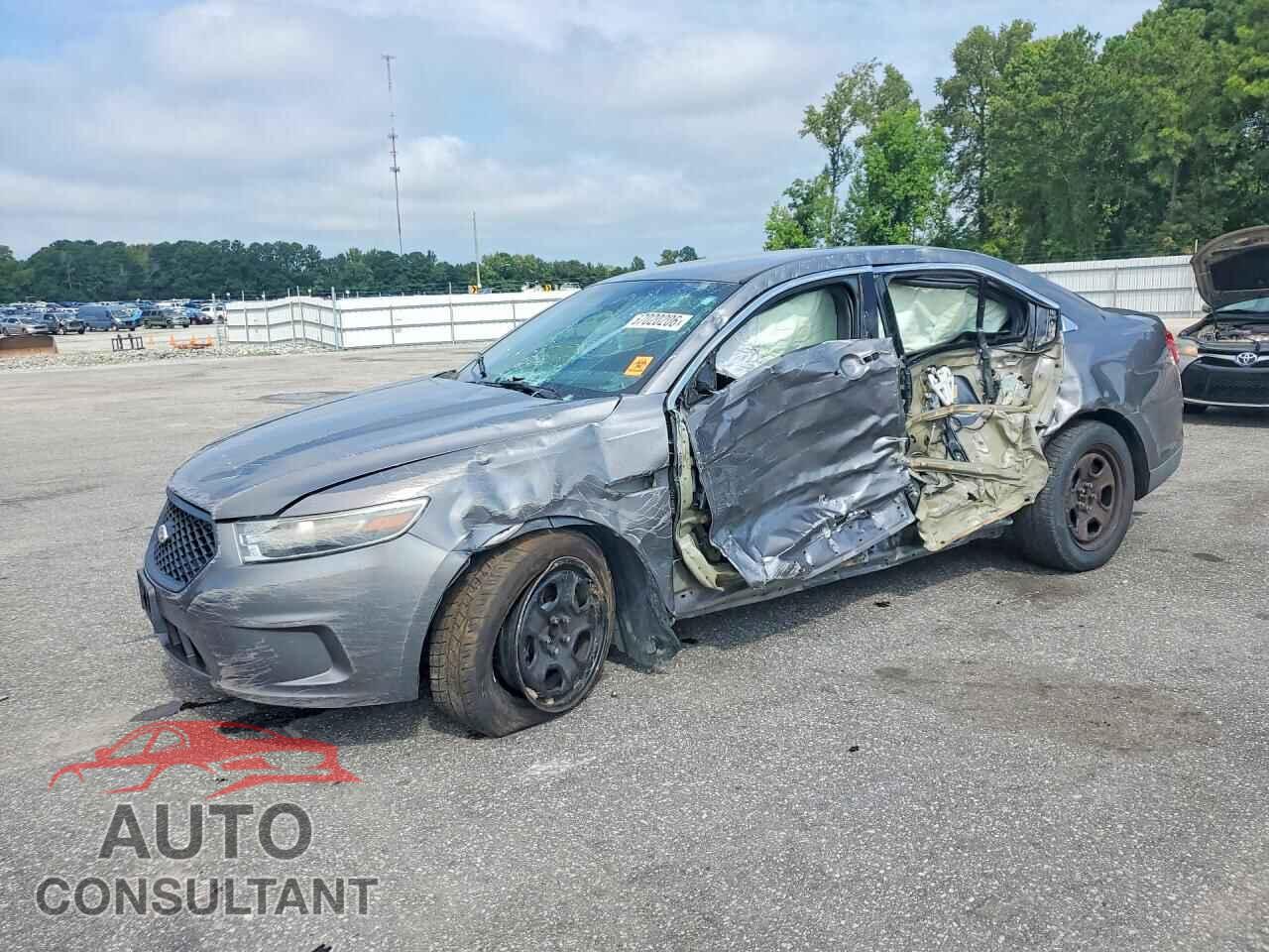 FORD TAURUS 2015 - 1FAHP2MK2FG195529