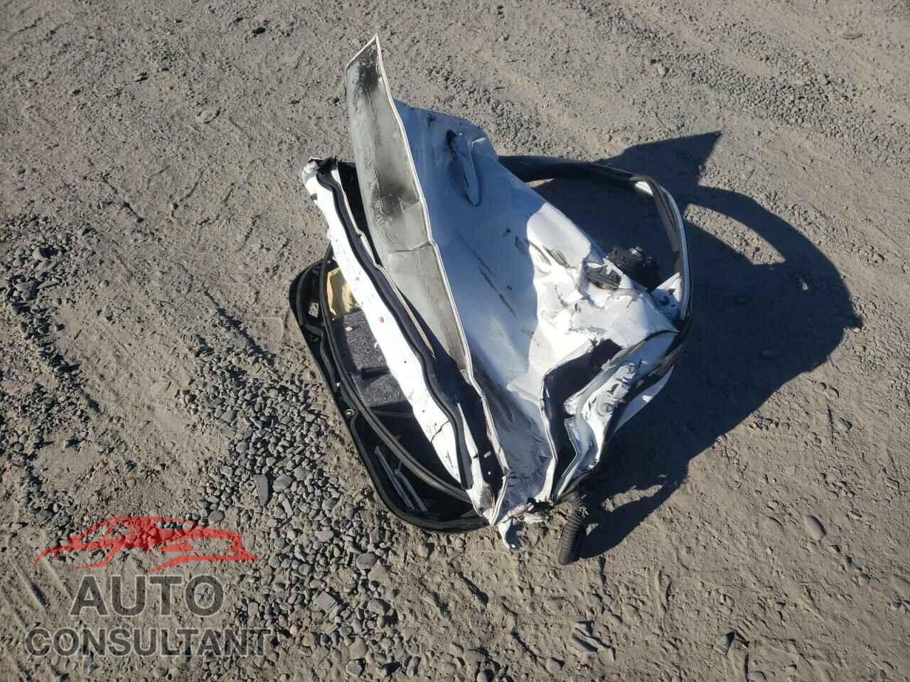 LEXUS IS 2016 - JTHBE1D27G5025386