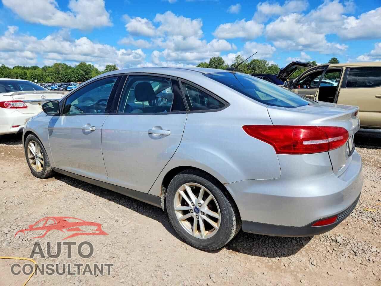 FORD FOCUS 2015 - 1FADP3F2XFL279364
