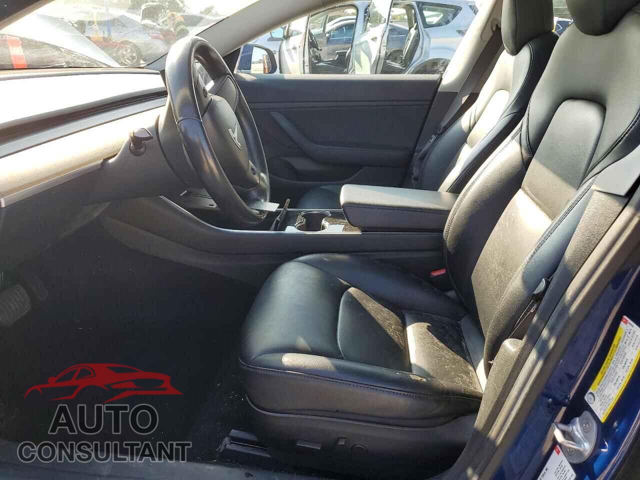 TESLA MODEL 3 2018 - 5YJ3E1EA8JF052338