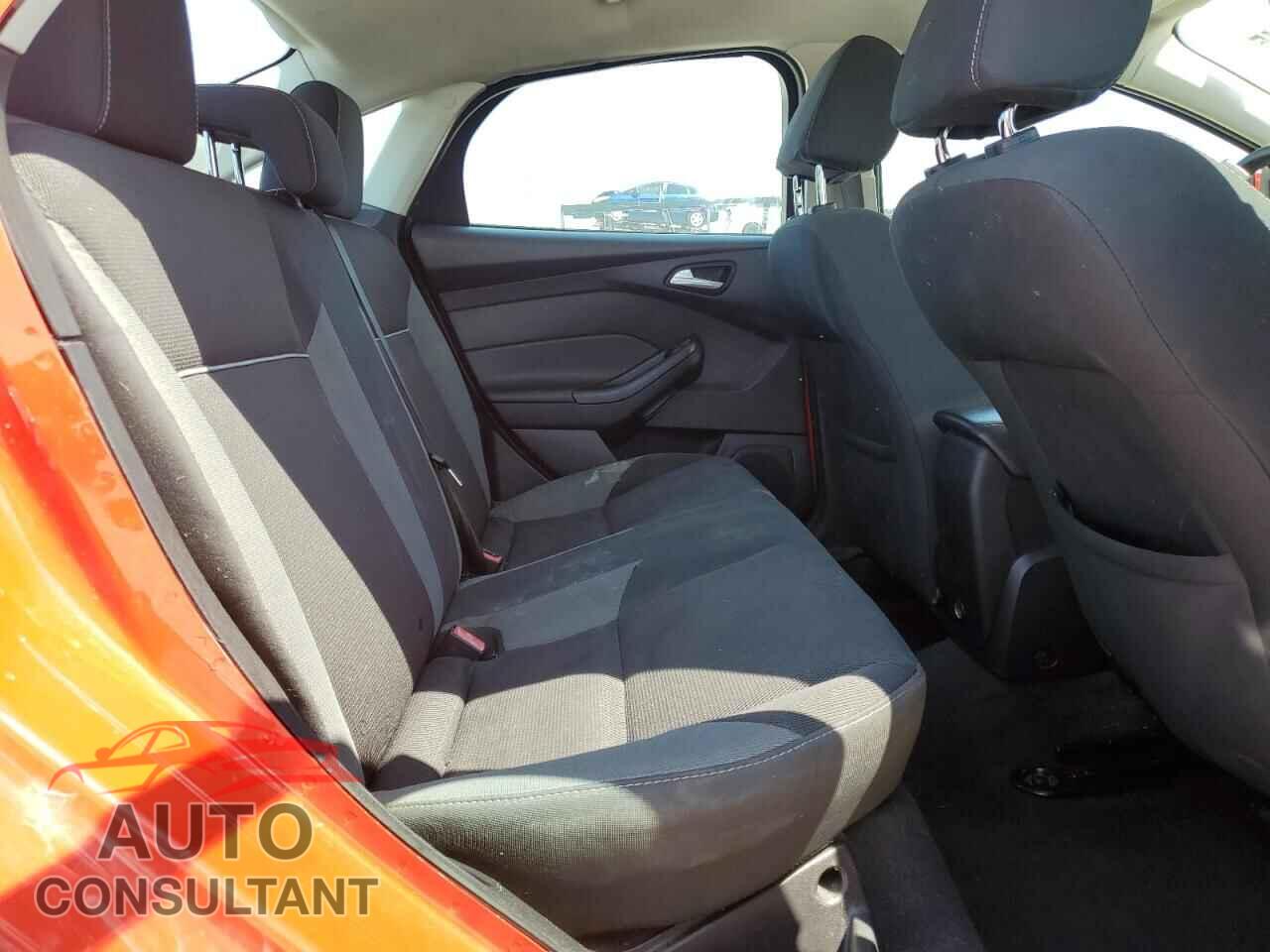 FORD FOCUS 2014 - 1FADP3F20EL449648