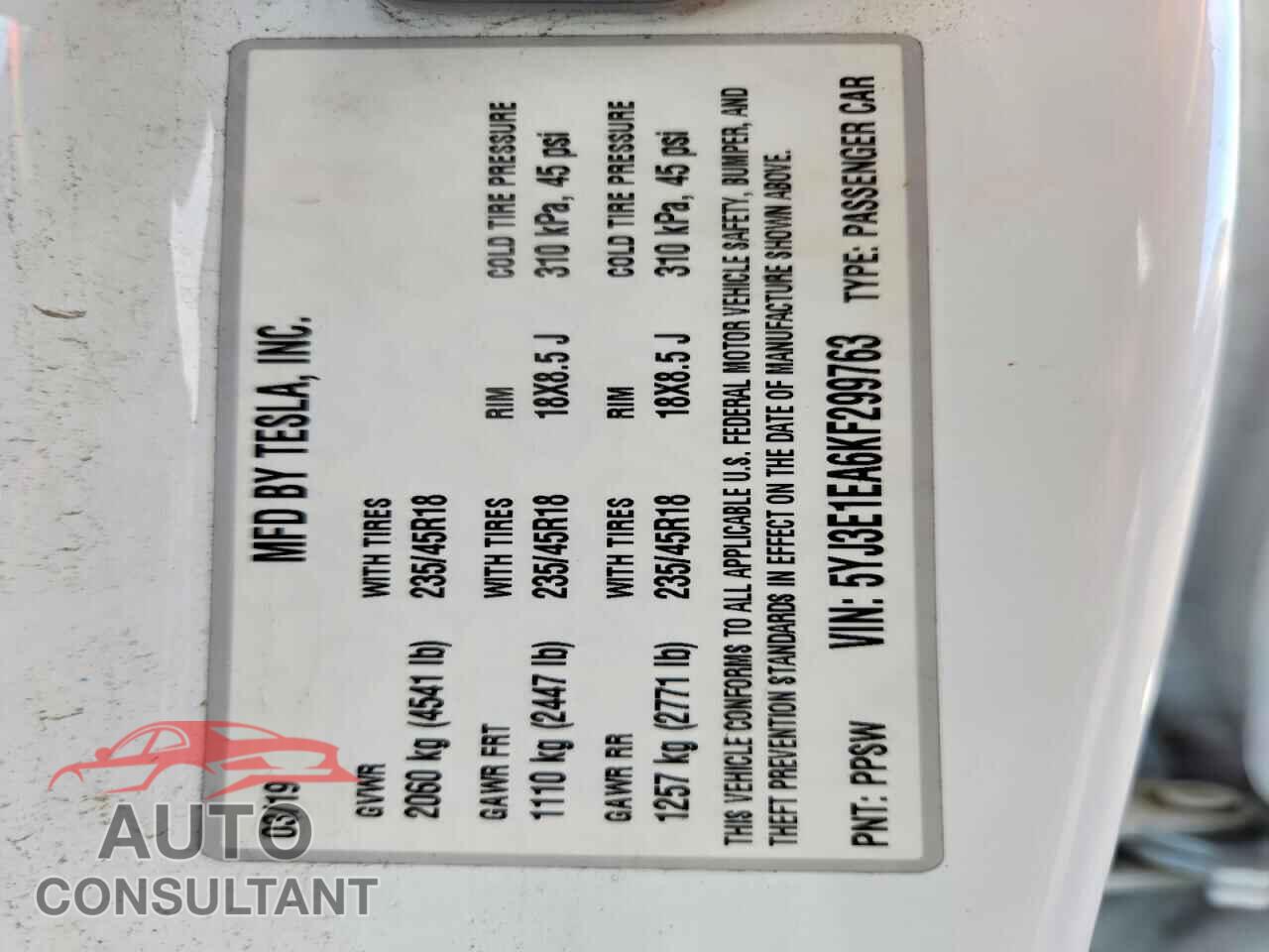 TESLA MODEL 3 2019 - 5YJ3E1EA6KF299763