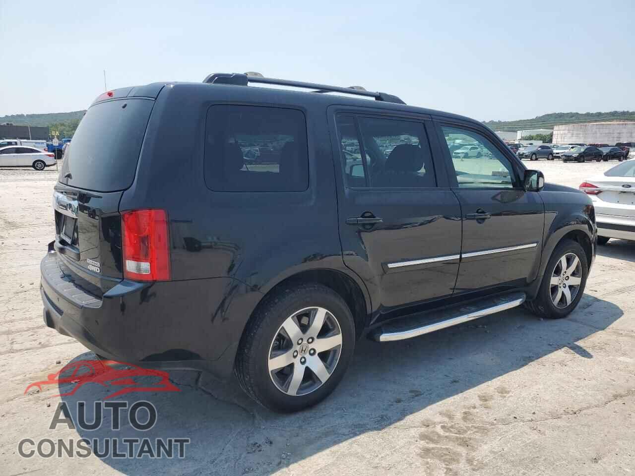 HONDA PILOT 2013 - 5FNYF4H94DB053545