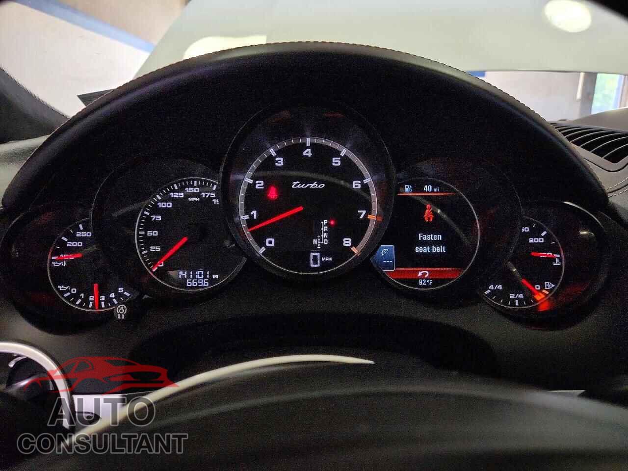 PORSCHE CAYENNE 2014 - WP1AC2A20ELA80928