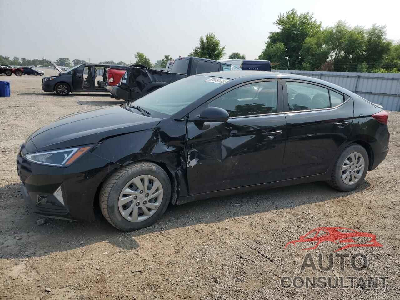 HYUNDAI ELANTRA 2019 - KMHD74LF0KU768265