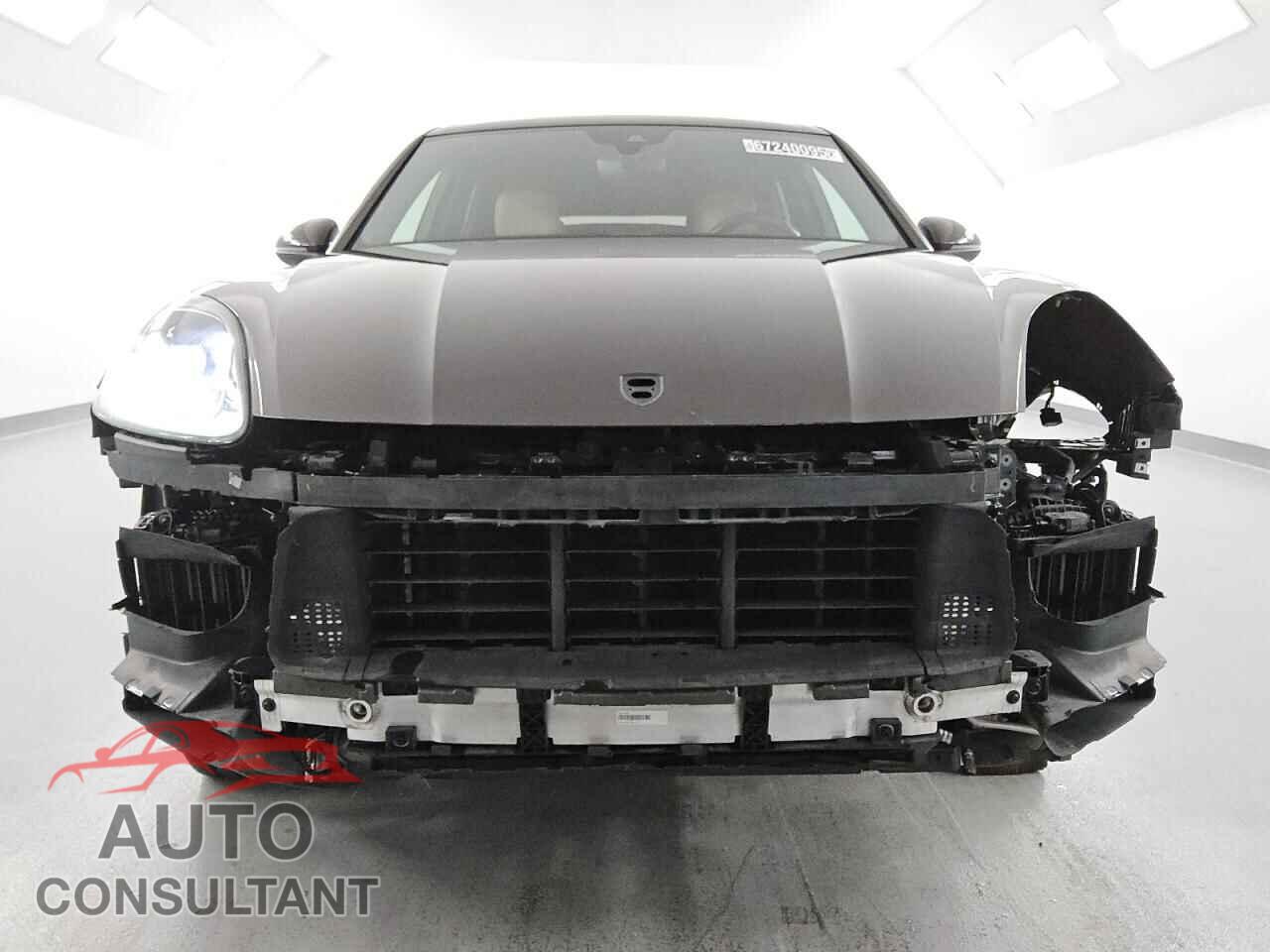 PORSCHE CAYENNE 2020 - WP1AA2AY4LDA01438