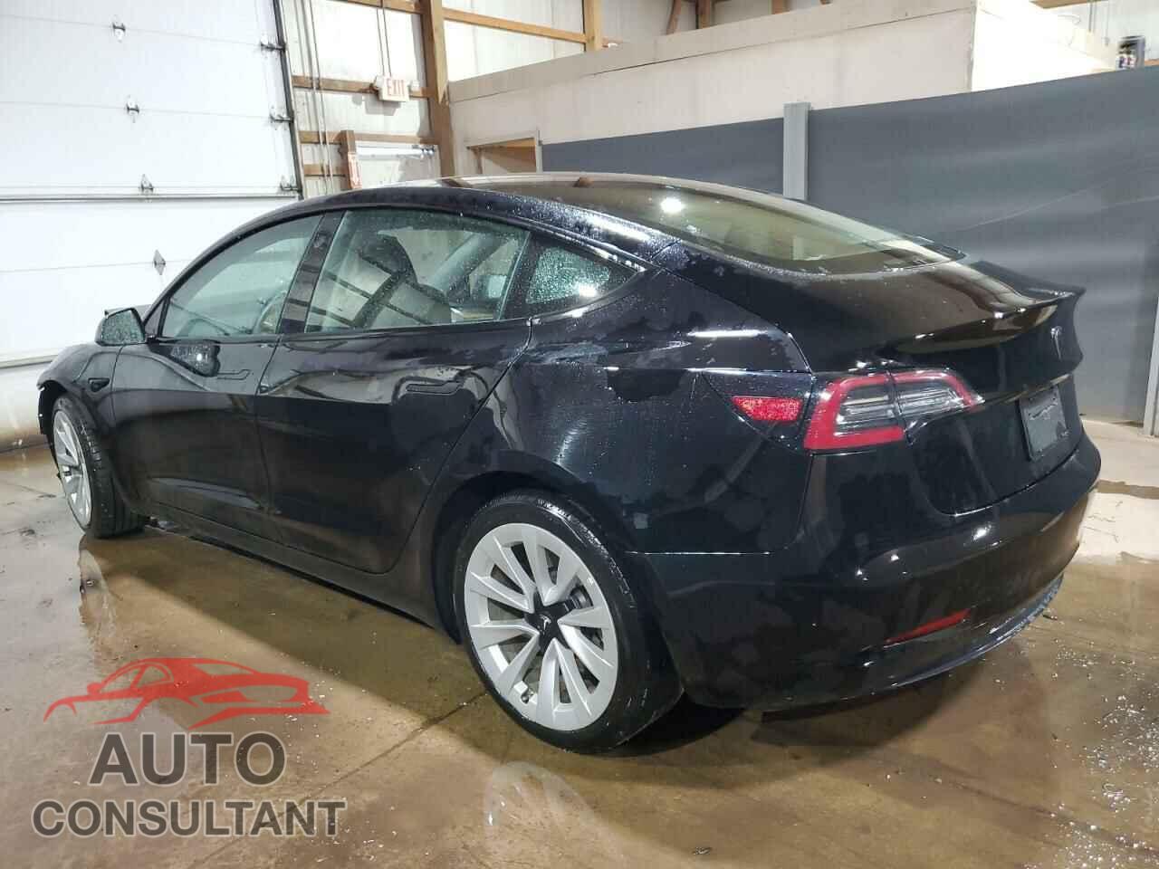 TESLA MODEL 3 2023 - 5YJ3E1EA5PF438532