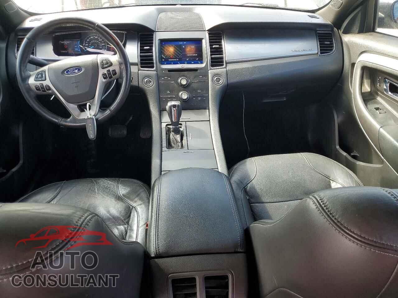 FORD TAURUS 2015 - 1FAHP2E85FG127759