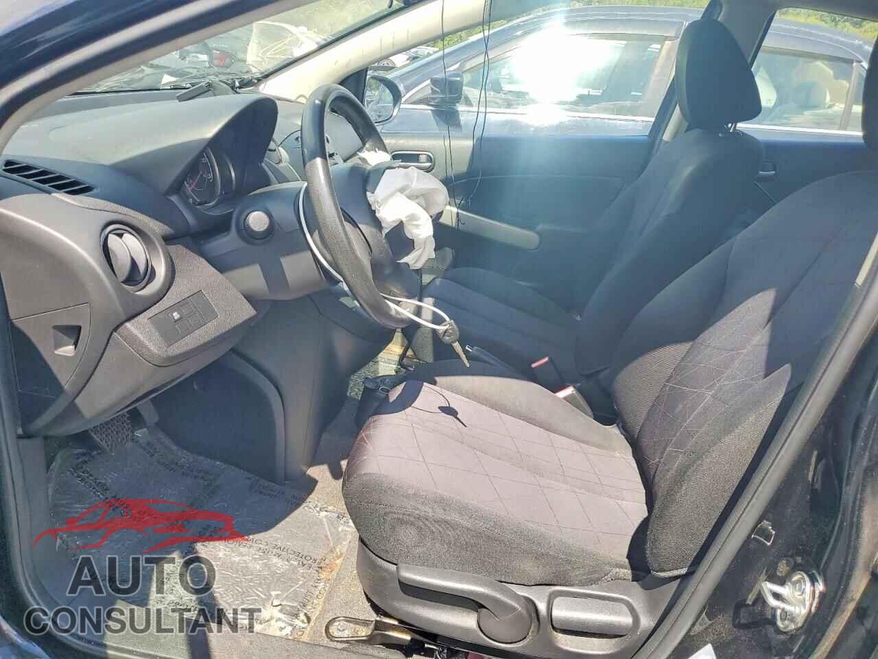 MAZDA 2 2013 - JM1DE1KY6D0155041