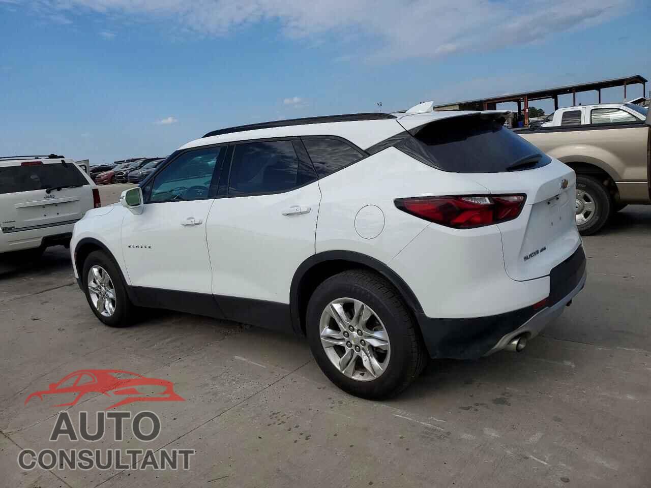 CHEVROLET BLAZER 2019 - 3GNKBHRS2KS657472
