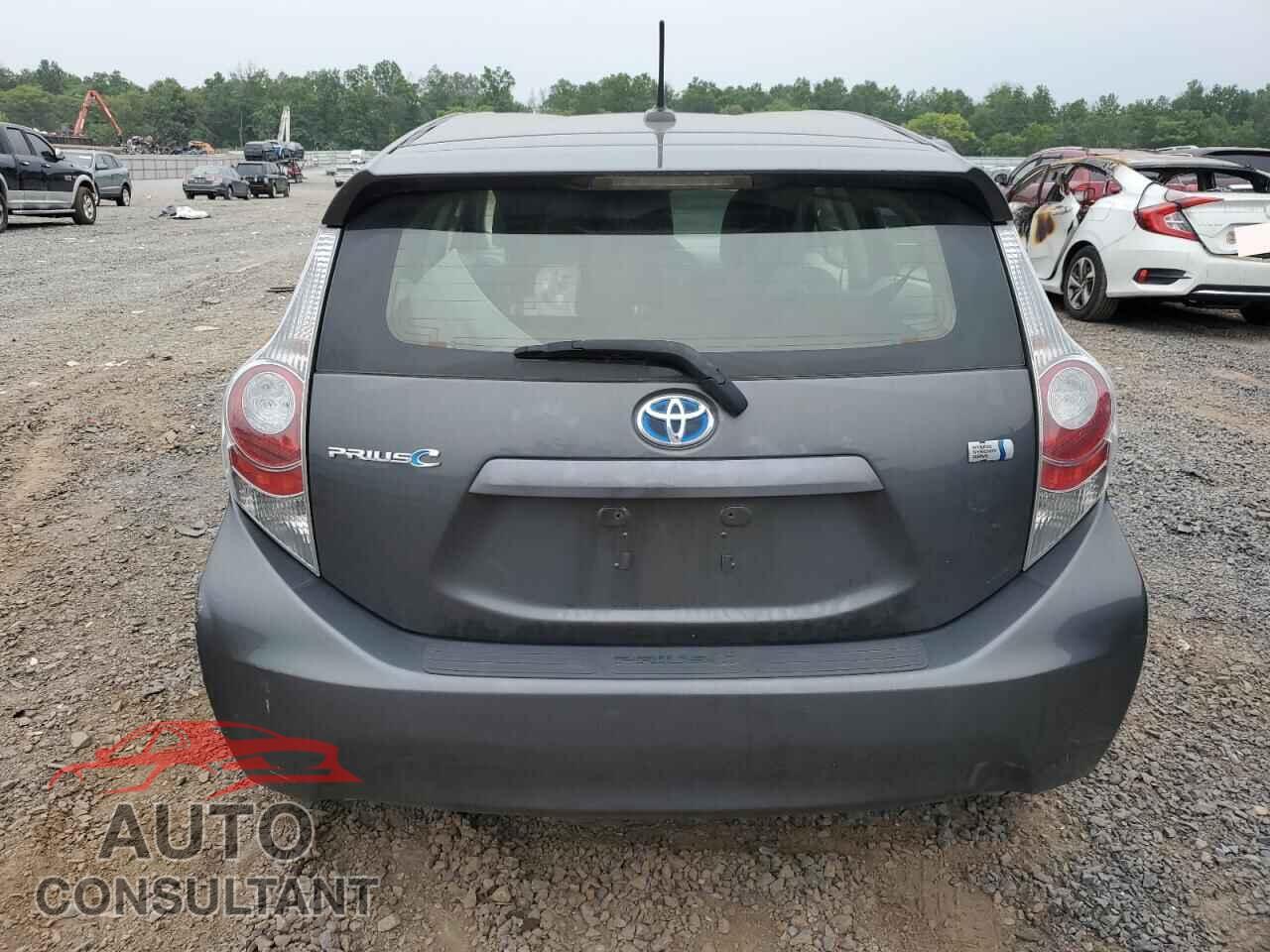 TOYOTA PRIUS 2013 - JTDKDTB39D1545717