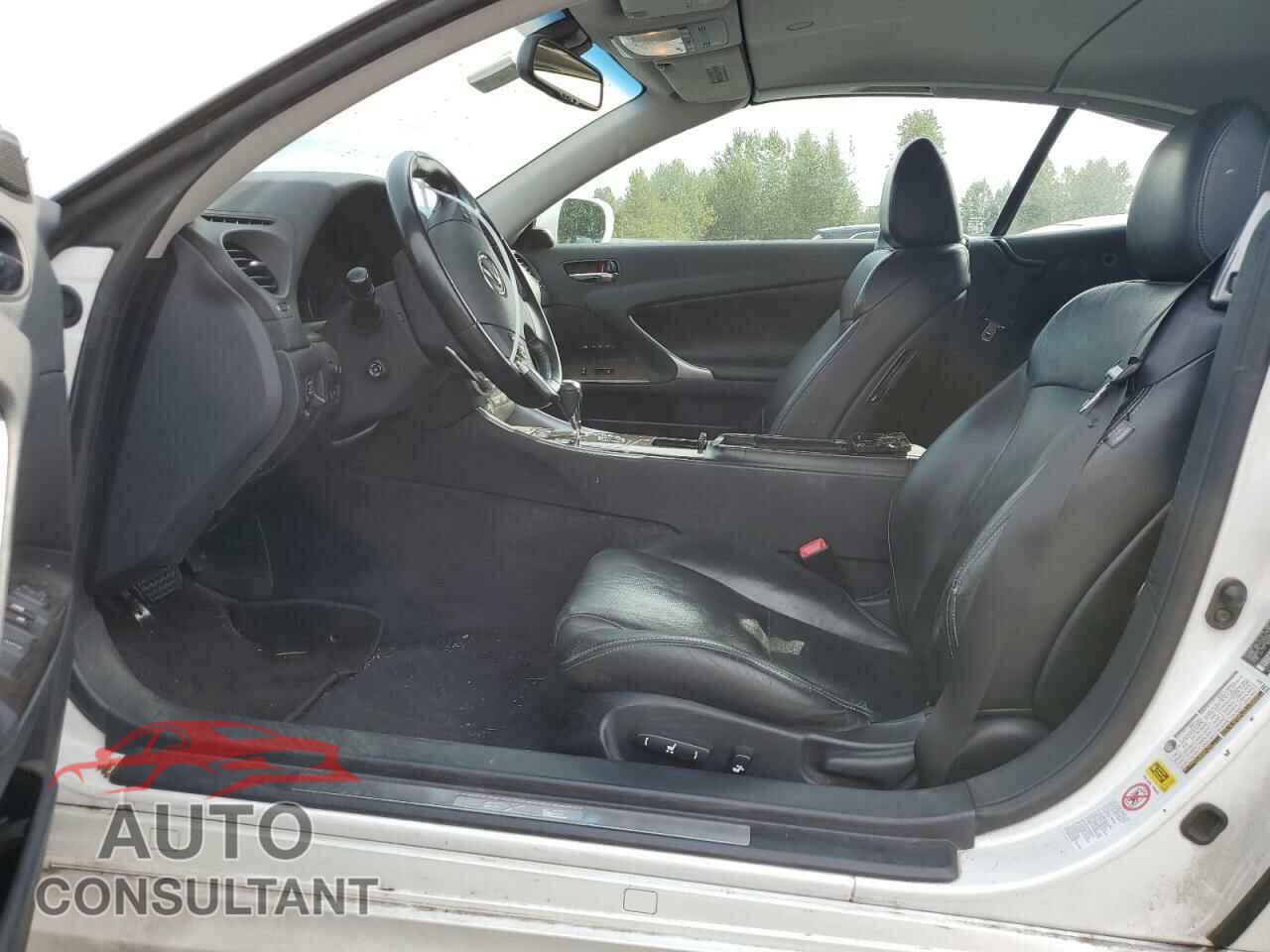 LEXUS IS 2010 - JTHFF2C27A2501683