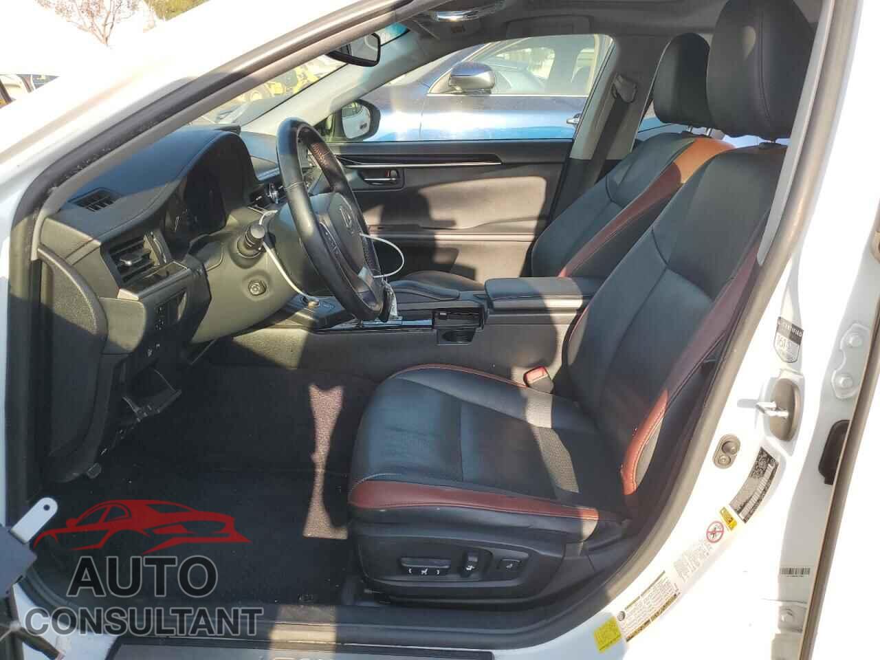 LEXUS ES350 2015 - JTHBK1GG3F2177567