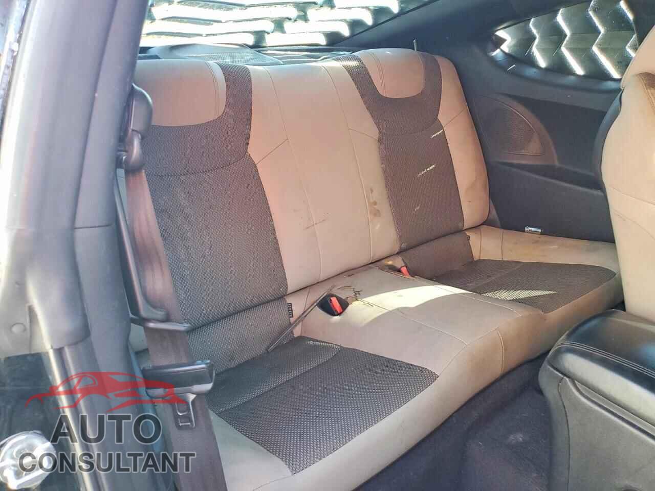 HYUNDAI GENESIS 2014 - KMHHT6KD9EU115561