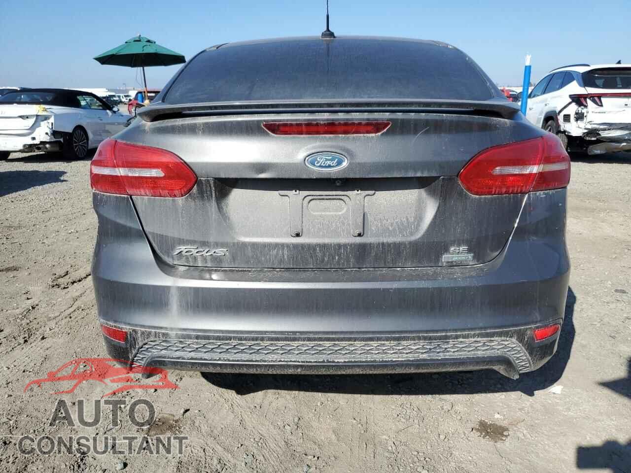 FORD FOCUS 2015 - 1FADP3FE4FL300431