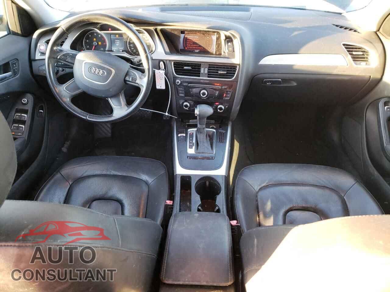 AUDI A4 2013 - WAUEFAFL1DA147615