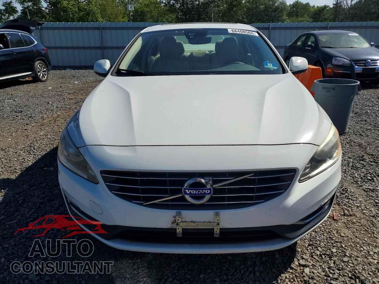 VOLVO S60 2016 - YV1612TK1G2410444