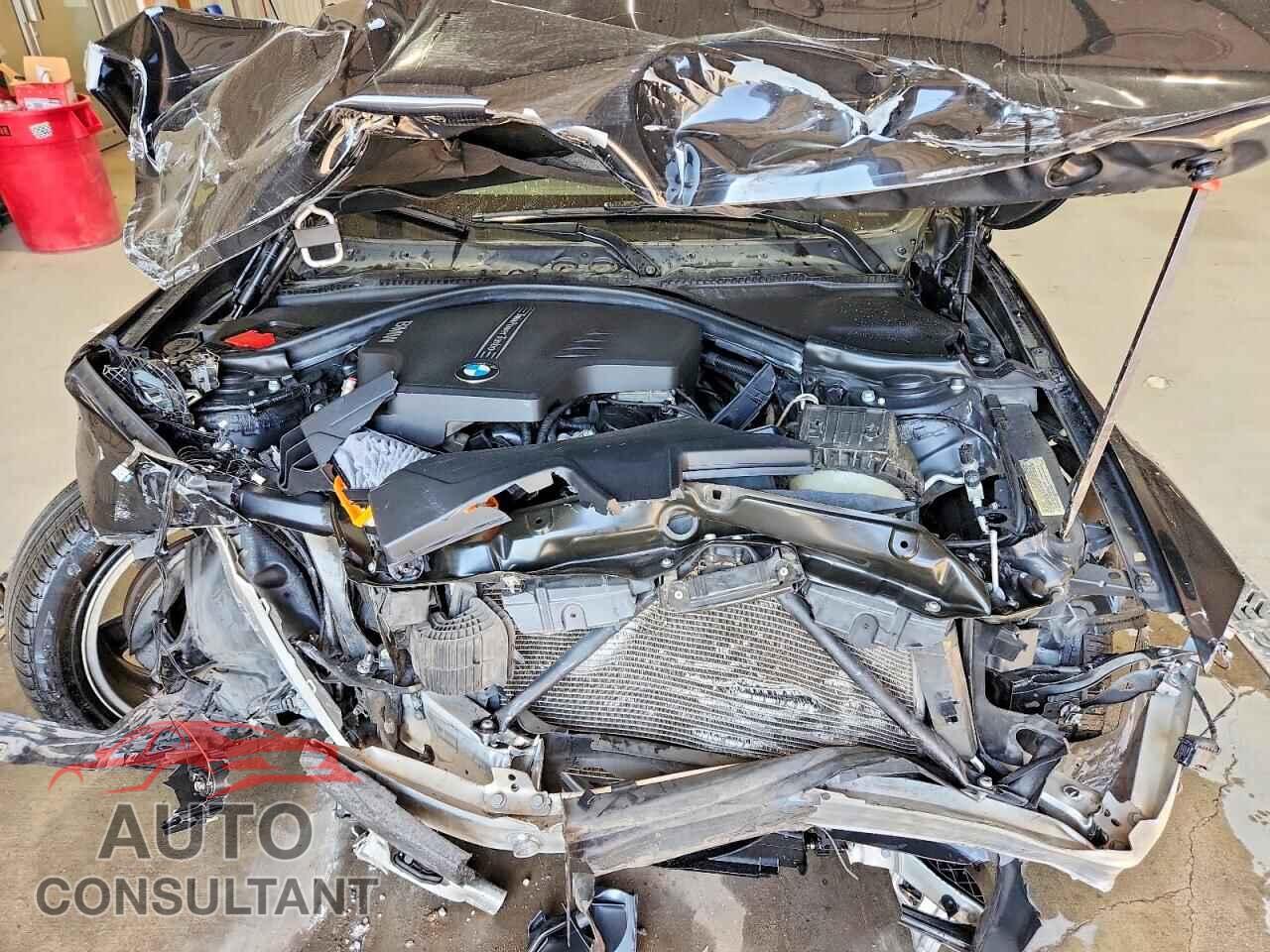 BMW 3 SERIES 2013 - WBA3C1C55DF441902