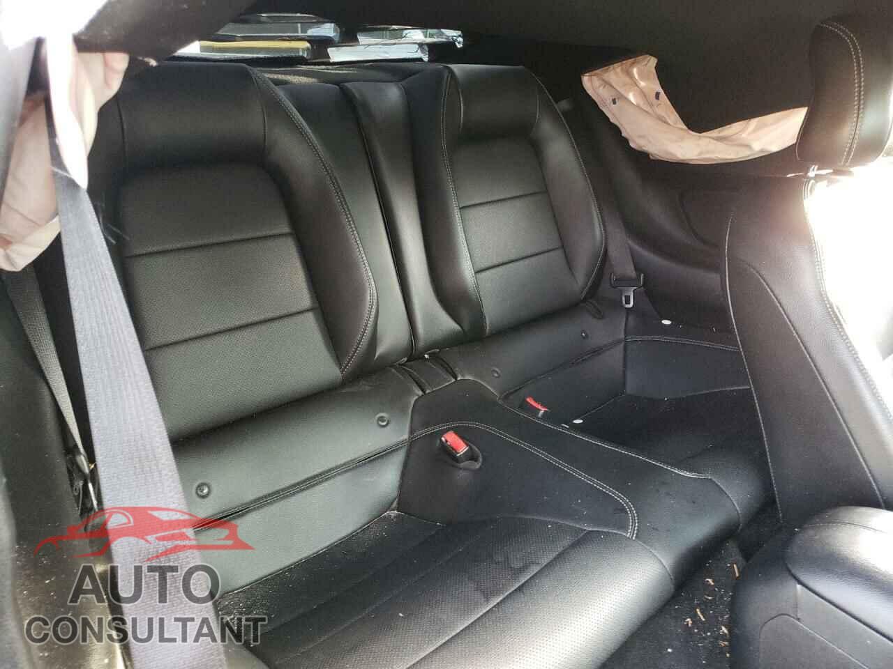 FORD MUSTANG 2017 - 1FA6P8CF8H5324211