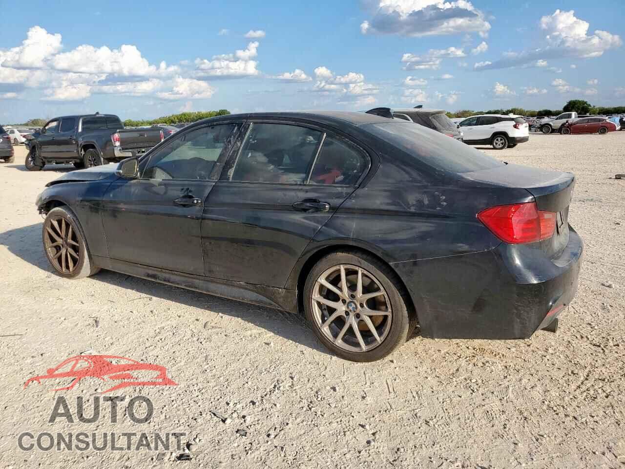 BMW 1 SERIES 2013 - WBA3F9C58DF483745