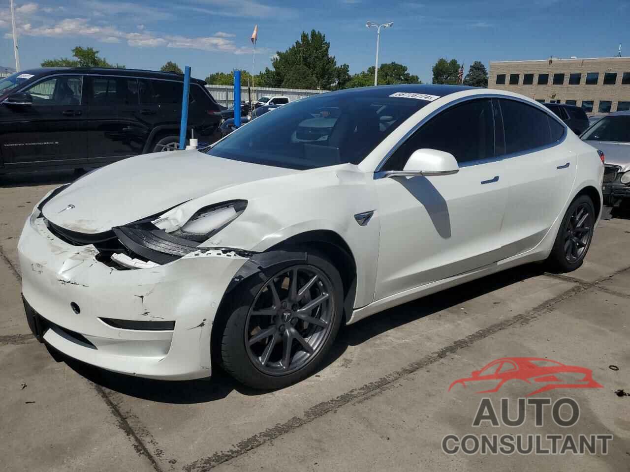 TESLA MODEL 3 2019 - 5YJ3E1EB6KF361557