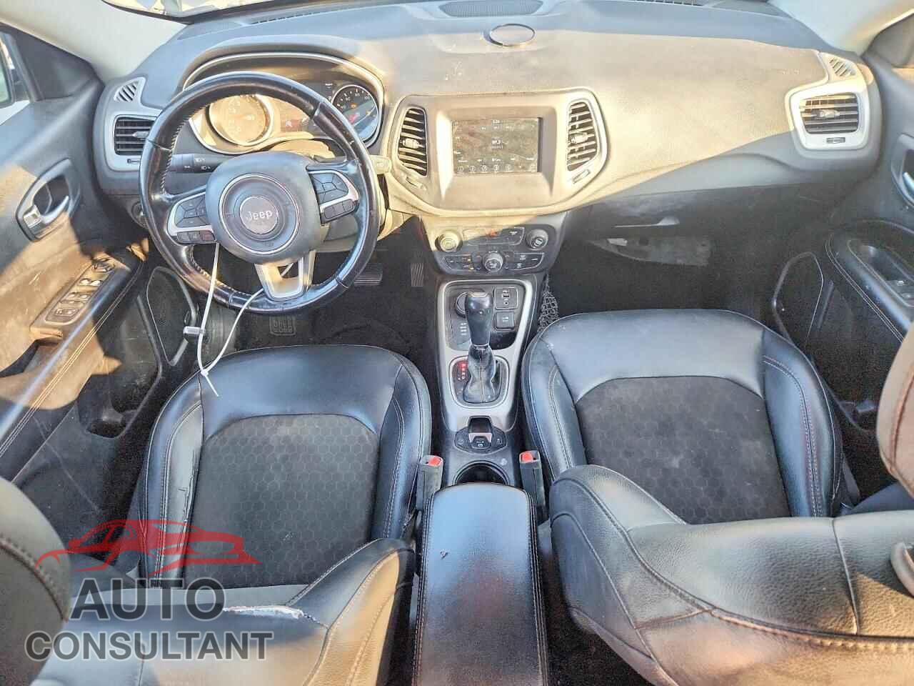 JEEP COMPASS 2021 - 3C4NJDBB1MT584541