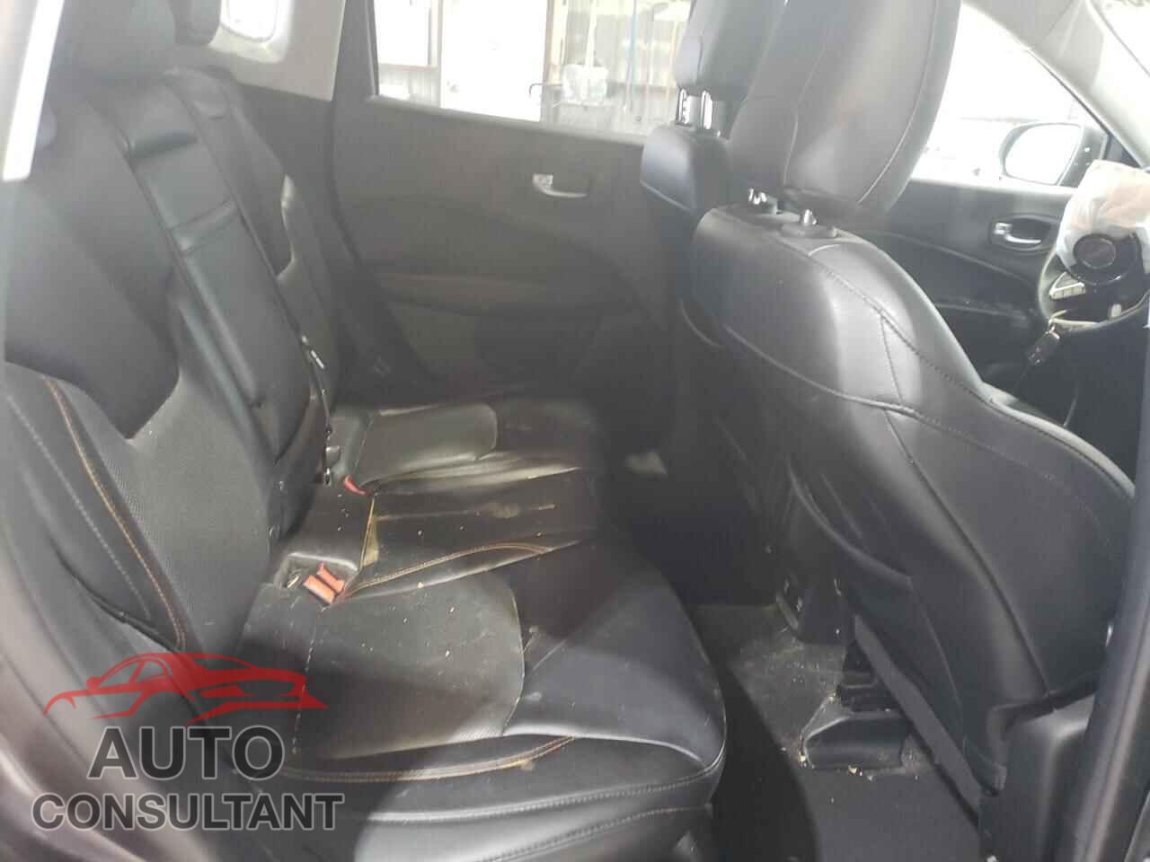 JEEP COMPASS 2017 - 3C4NJDCBXHT680639