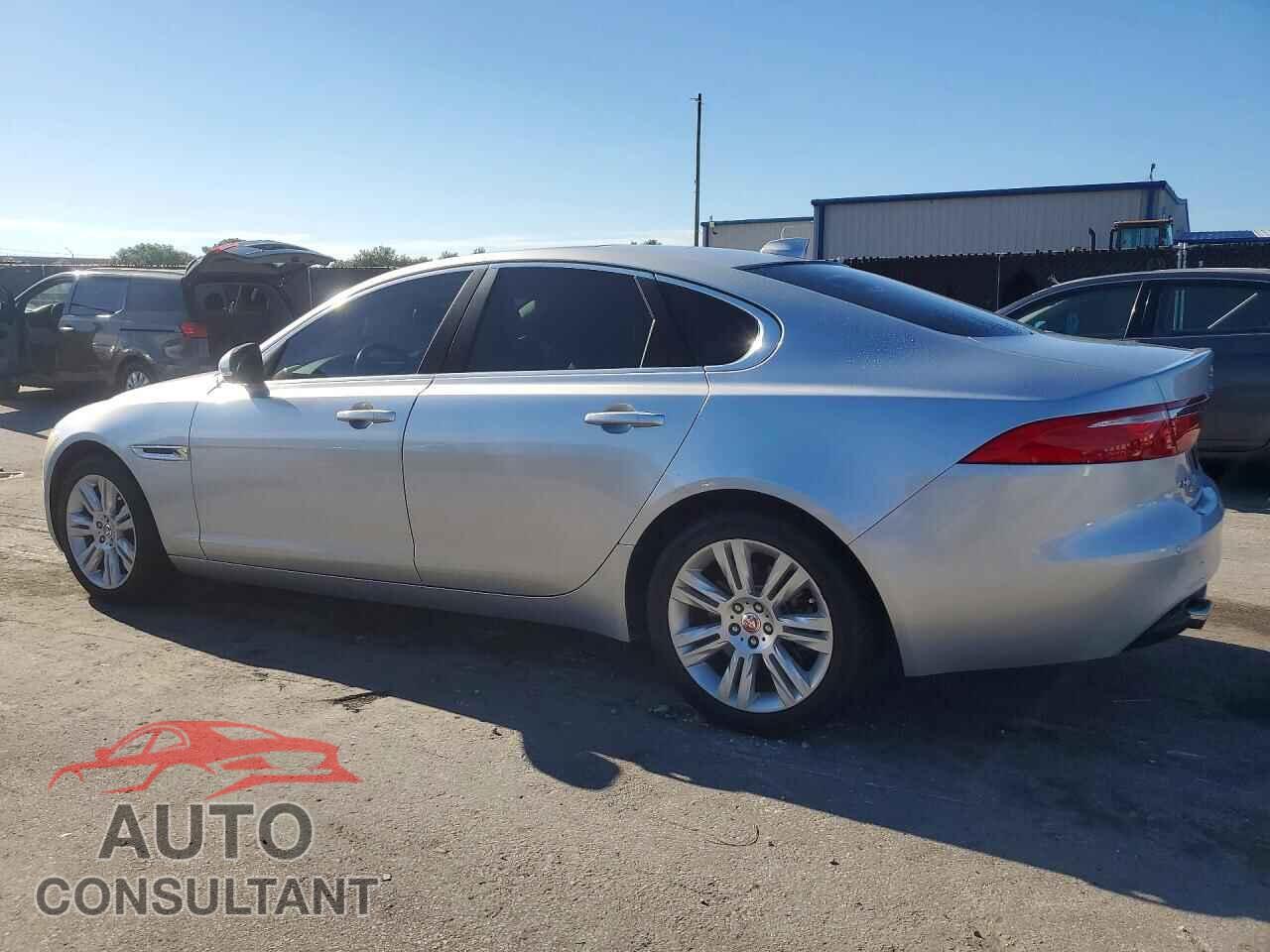 JAGUAR XF 2017 - SAJBD4BVXHCY42479
